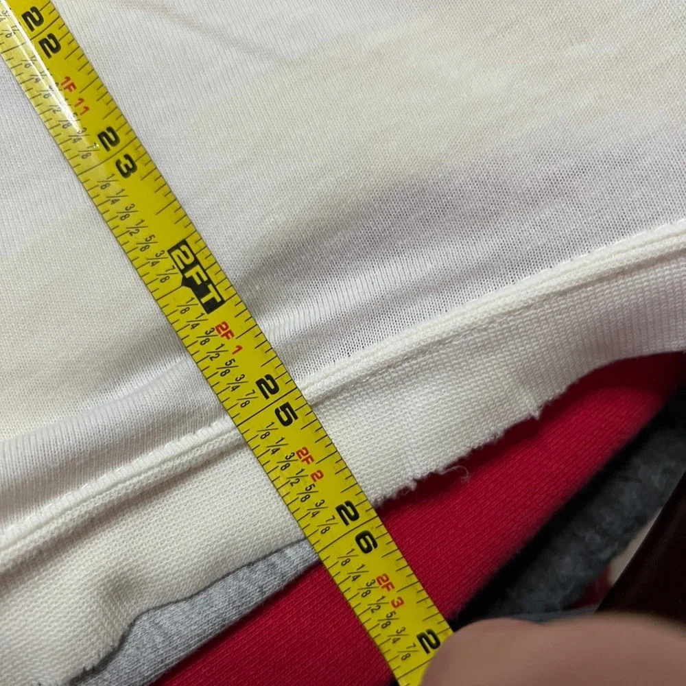 Vintage Nike Mini Swoosh T-Shirt Single Stitch Made in USA Cream Off-White Mens